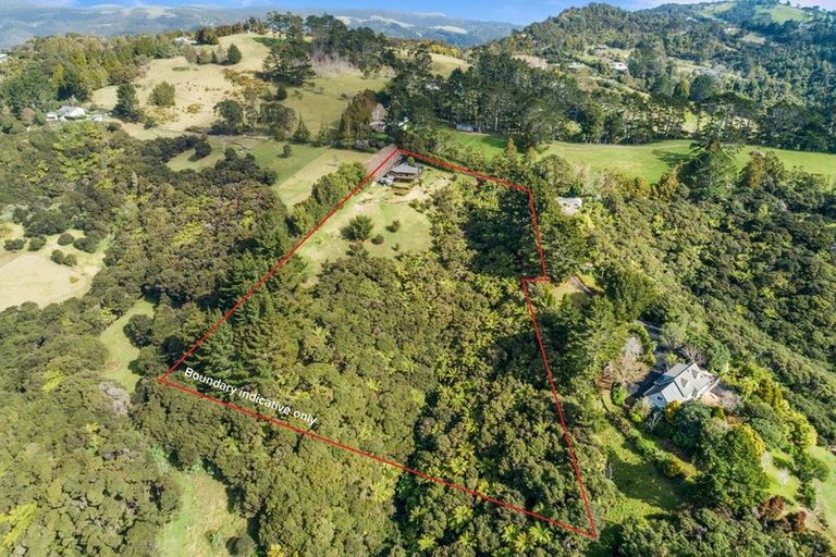 Photo of property in 394a Wairere Road, Waitakere, Auckland, 0782