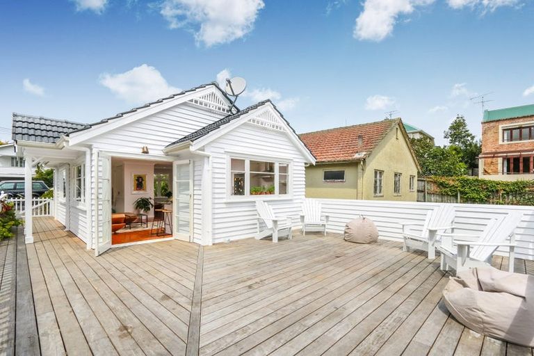 Photo of property in 23 Dickens Street, Grey Lynn, Auckland, 1021