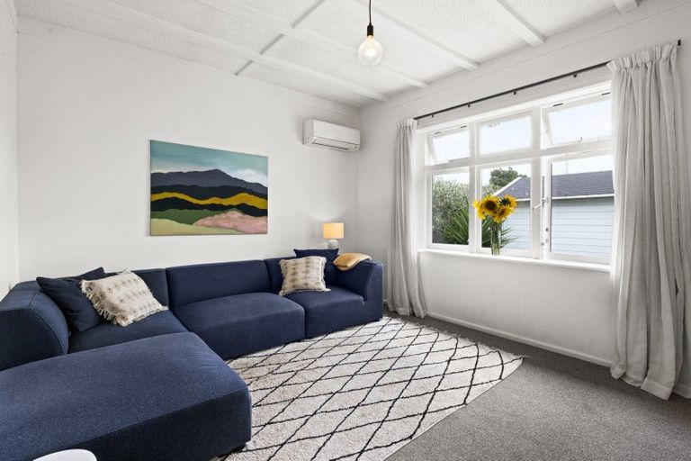 Photo of property in 305 Riverslea Road North, Parkvale, Hastings, 4122