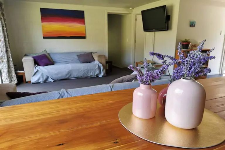 Photo of property in 2 Branch Road, Lake Okareka, Rotorua, 3076