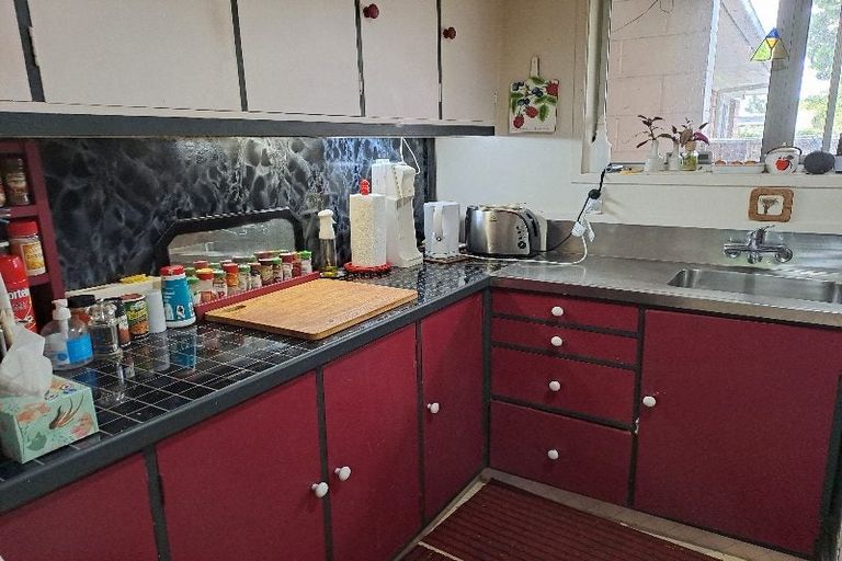 Photo of property in 3/11 Pakuranga Road, Pakuranga, Auckland, 2010