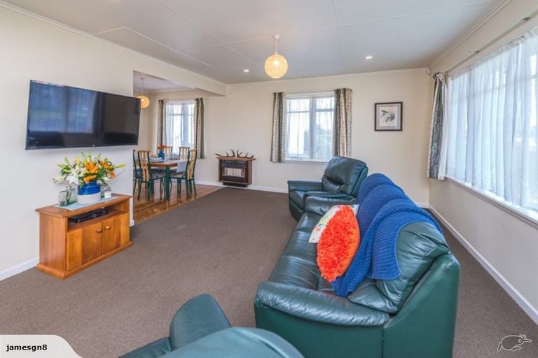 Photo of property in 17 Murch Place, Tawhero, Whanganui, 4500