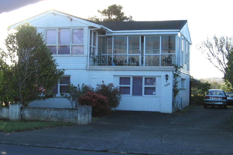 Photo of property in 80 Hepburn Road, Glendene, Auckland, 0602