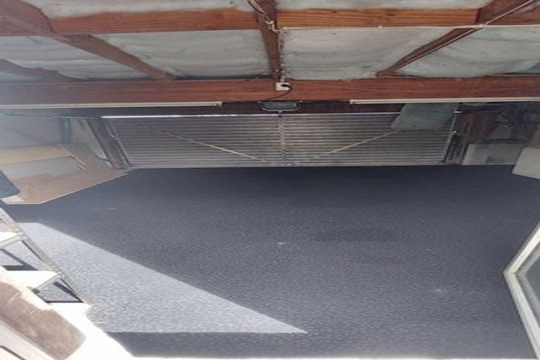 Photo of property in 1/46 Chippendale Crescent, Birkdale, Auckland, 0626