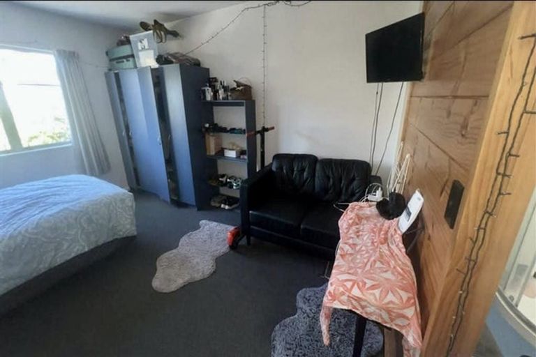Photo of property in Basin Reserve Complex, 22/4 Sussex Street, Mount Cook, Wellington, 6021