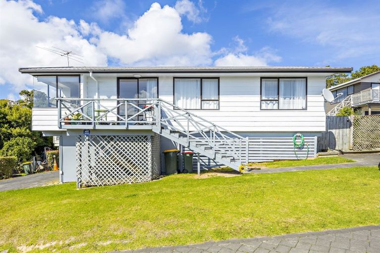 Photo of property in 3/23 Mataura Place, Clover Park, Auckland, 2019