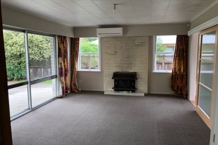 Photo of property in 22 Challinor Street, Pukete, Hamilton, 3200