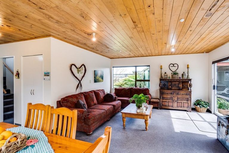 Photo of property in 55 Watchman Road, Westshore, Napier, 4110