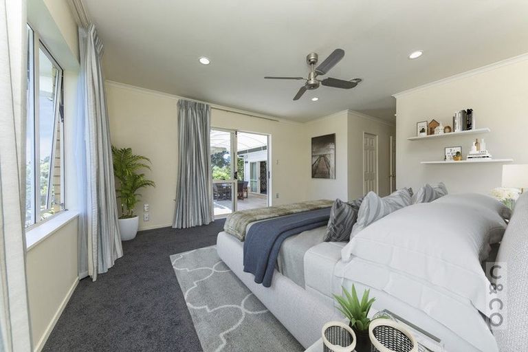 Photo of property in 10 Amber Place, Waimauku, 0812