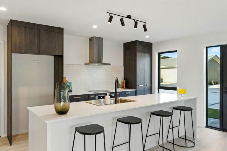 Photo of property in 11d Gordon Place, Levin, 5510