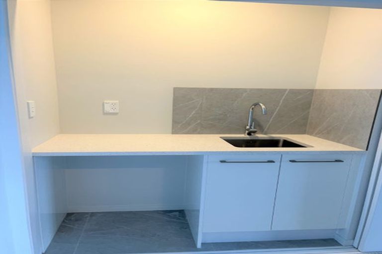 Photo of property in 152a Bayswater Avenue, Bayswater, Auckland, 0622