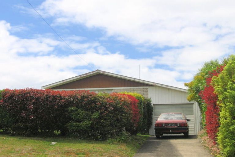 Photo of property in 20 Mcdonnell Street, Omokoroa, 3114