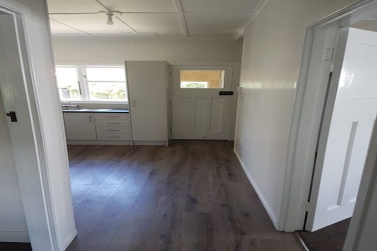 Photo of property in 15 Seddon Street, Wallaceville, Upper Hutt, 5018