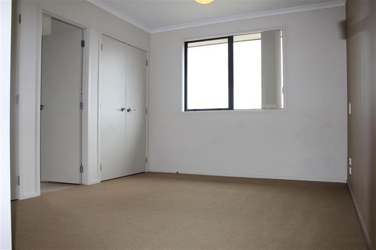 Photo of property in 50 Greenbough Lane, Greenhithe, Auckland, 0632