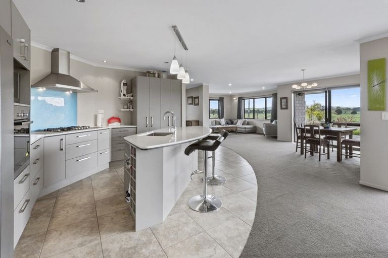 Photo of property in 925 Mangakahia Road, Poroti, Whangarei, 0179