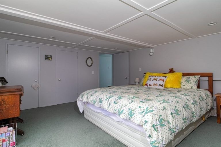 Photo of property in 111 North Shore Road, Eskdale, Napier, 4182