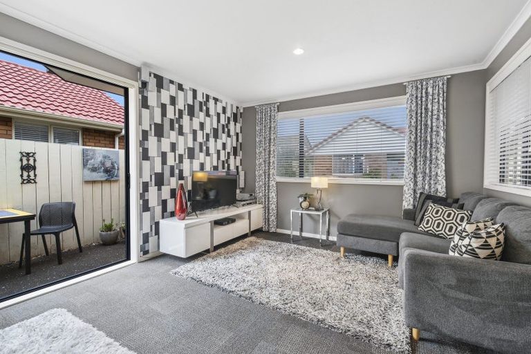 Photo of property in 21/262 Centreway Road, Orewa, 0931