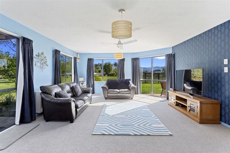 Photo of property in 2 Campbell Lane, Oxford, 7430