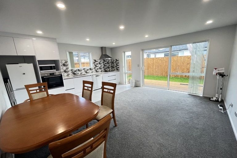 Photo of property in 5a Rapoi Lane, Karaka, Papakura, 2113
