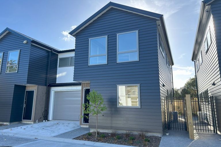 Photo of property in 4/10 Marion Street, Silverstream, Upper Hutt, 5019