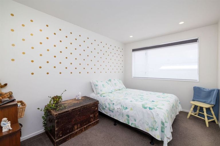 Photo of property in 1/528 Marine Parade, South New Brighton, Christchurch, 8062