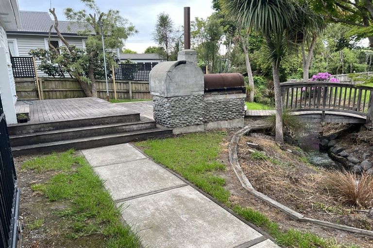 Photo of property in 19 Aorangi Road, Bryndwr, Christchurch, 8053