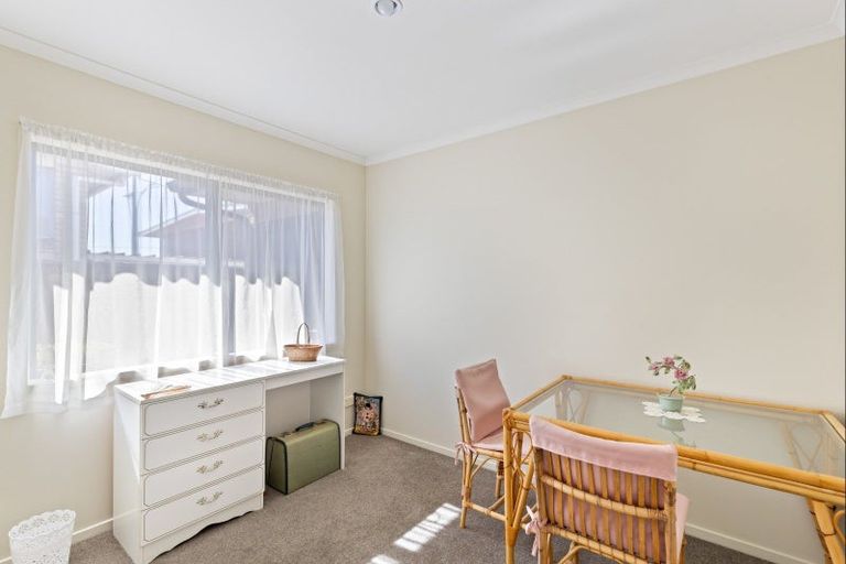 Photo of property in 36 Clemow Road, Fitzroy, New Plymouth, 4312