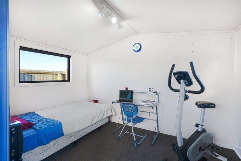 Photo of property in 136 Rowses Road, Aranui, Christchurch, 8061