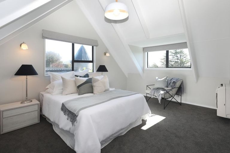 Photo of property in 9 Bengal Drive, Cashmere, Christchurch, 8022