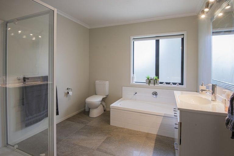 Photo of property in 265 Whatitiri Road, Maungatapere, Whangarei, 0179