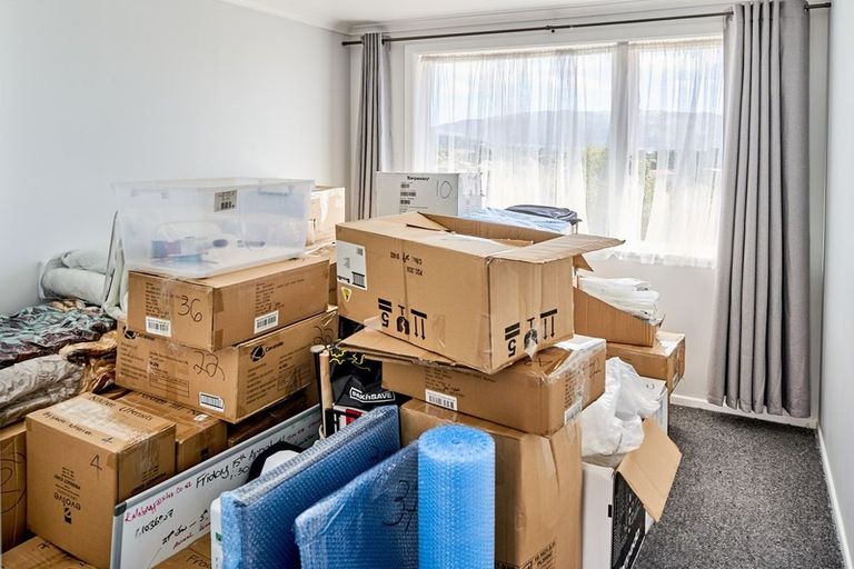 Photo of property in 29 Aberfeldy Street, Cannons Creek, Porirua, 5024