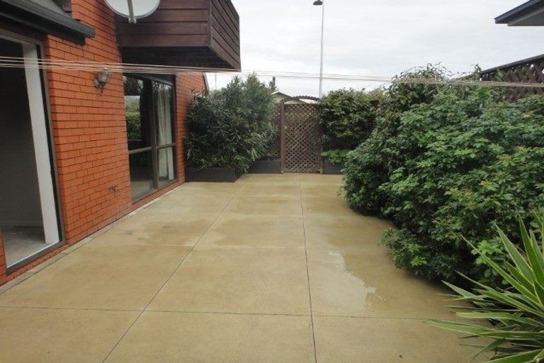 Photo of property in 1/37 Cornwall Street, St Albans, Christchurch, 8014