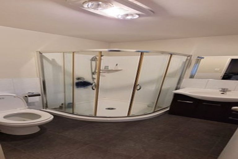 Photo of property in 4 Stamford Crescent, Flat Bush, Auckland, 2019