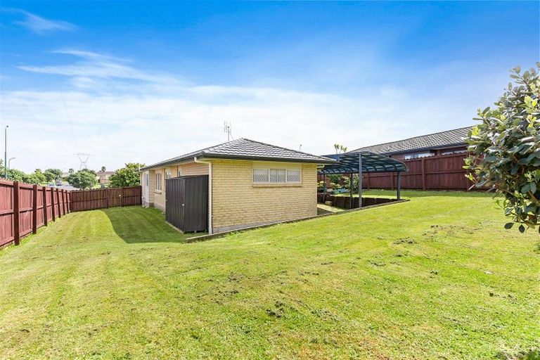Photo of property in 26 Medvale Avenue, Flat Bush, Auckland, 2019