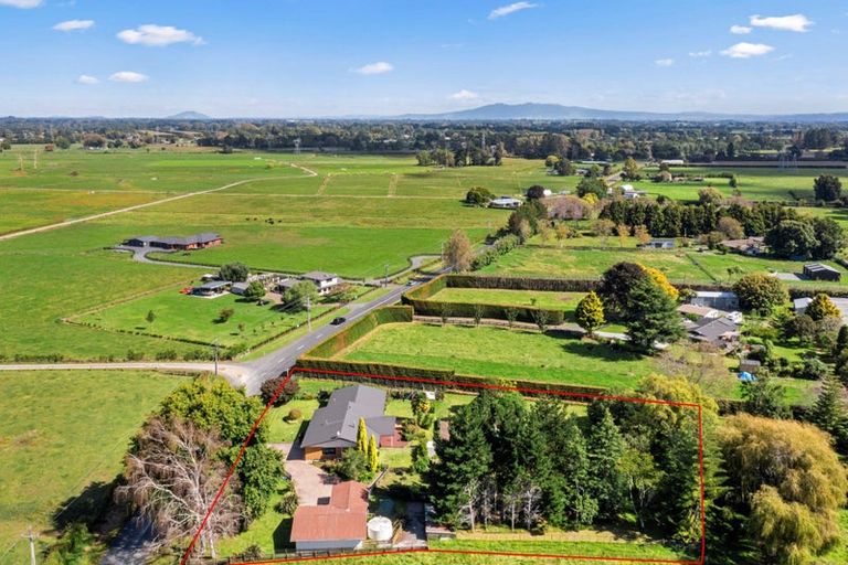 Photo of property in 243 Woodside Road, Matangi, Hamilton, 3284