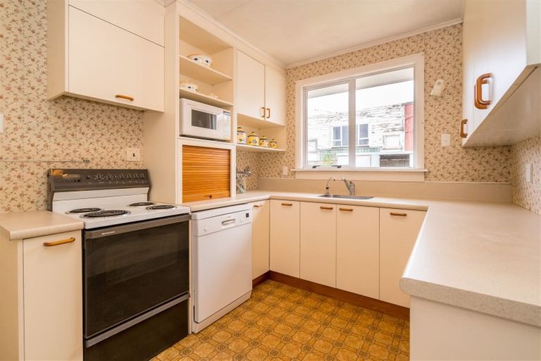 Photo of property in 22 Fitzroy Street, Caversham, Dunedin, 9012