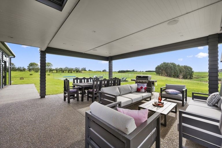 Photo of property in 404 Waiau Pa Road, Waiau Pa, Pukekohe, 2679