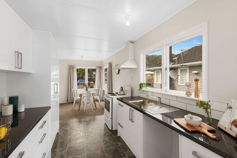 Photo of property in 85 Wise Street, Wainuiomata, Lower Hutt, 5014