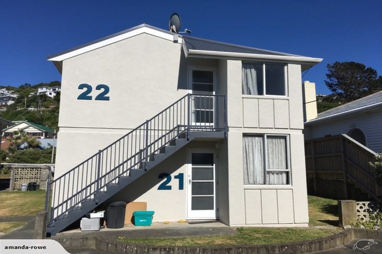 Photo of property in 21/125 Queens Drive, Lyall Bay, Wellington, 6022