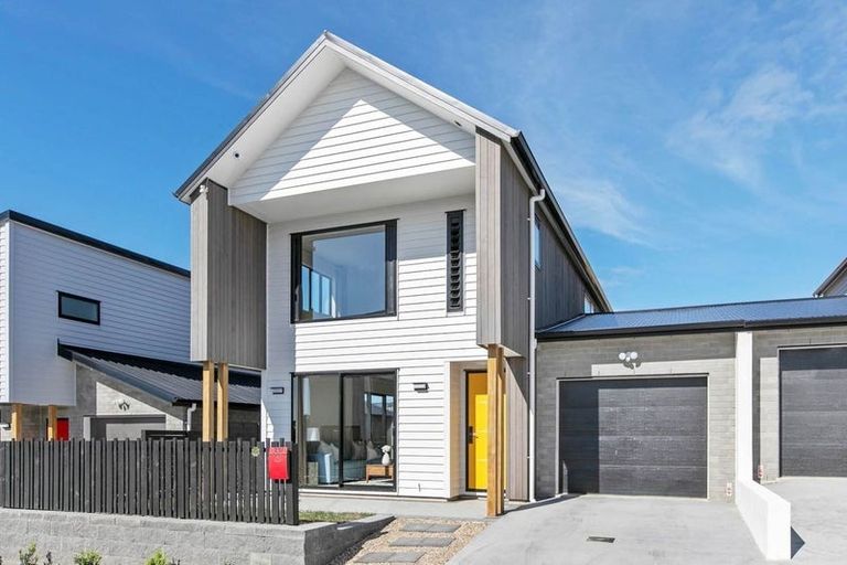 Photo of property in 33b Westgate Drive, Westgate, Auckland, 0614