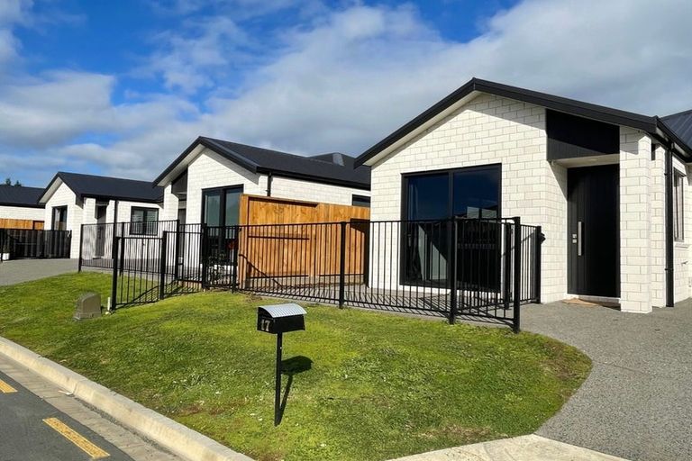Photo of property in 17 Matuku Place, Katikati, 3178