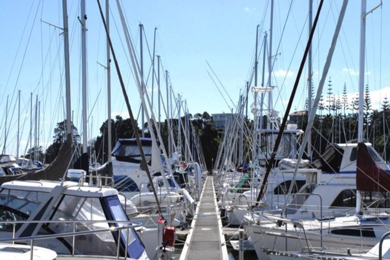 Photo of property in 8 Flaxfield Lane, Beachlands, Auckland, 2018