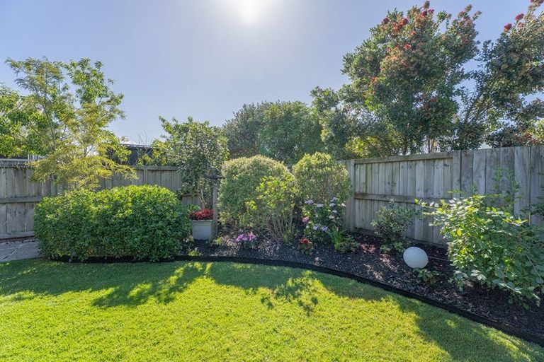Photo of property in 10 Voyager Place, Cooks Beach, Whitianga, 3591