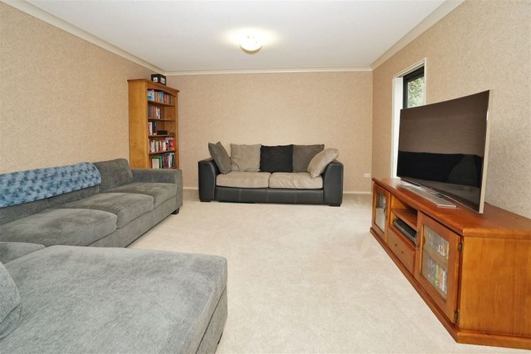 Photo of property in 15 Plymouth Place, Fairview Downs, Hamilton, 3214
