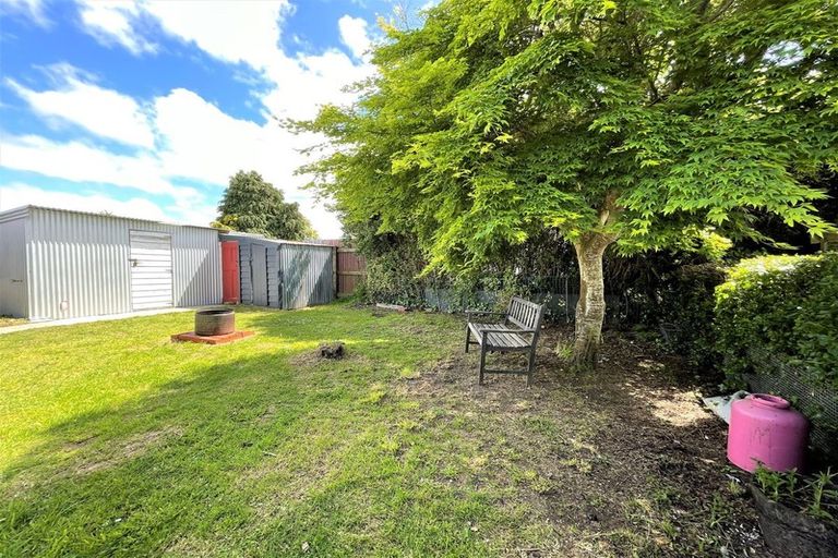 Photo of property in 11 Noble Street, Owaka, 9585