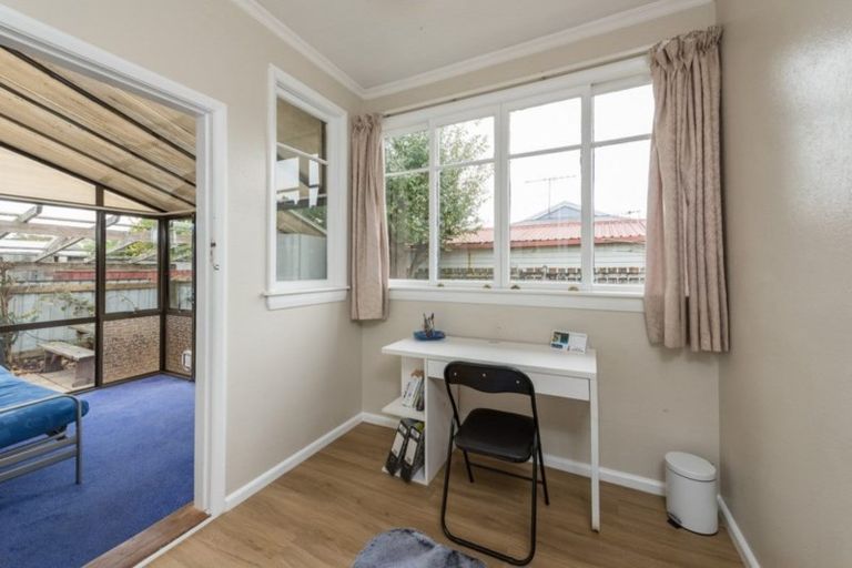 Photo of property in 1/8 Parkers Road, Tahunanui, Nelson, 7011