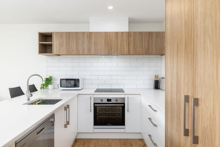 Photo of property in 52e Picton Avenue, Riccarton, Christchurch, 8011