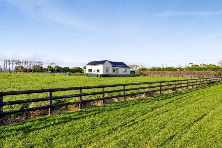 Photo of property in 84 Mawhitiwhiti Road, Normanby, Hawera, 4675