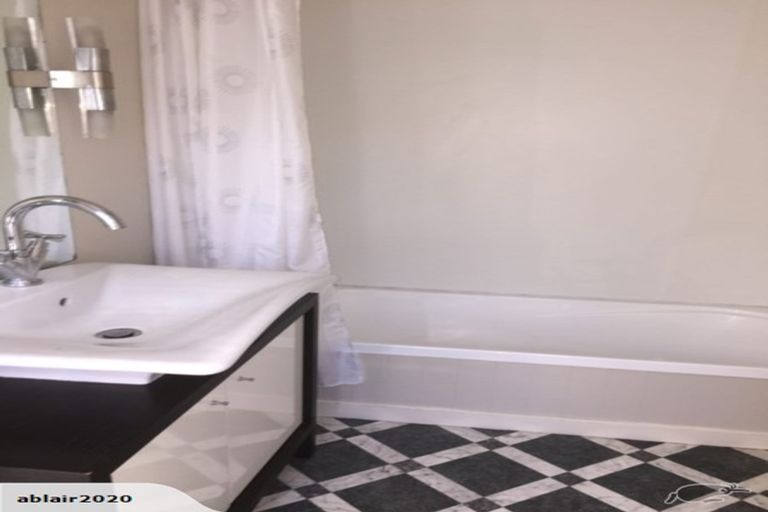 Photo of property in 52 Sparks Road, Hoon Hay, Christchurch, 8025