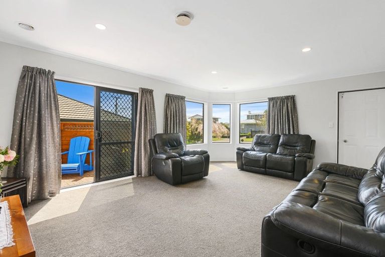 Photo of property in 75 Basley Road, Owhata, Rotorua, 3010